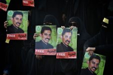 Foto: AFP/Ritzau Scanpix / Historisk afstemning i EU-parlamentet kræver nu dansk-bahrainske Abdul-Hadi Al-Khawaja